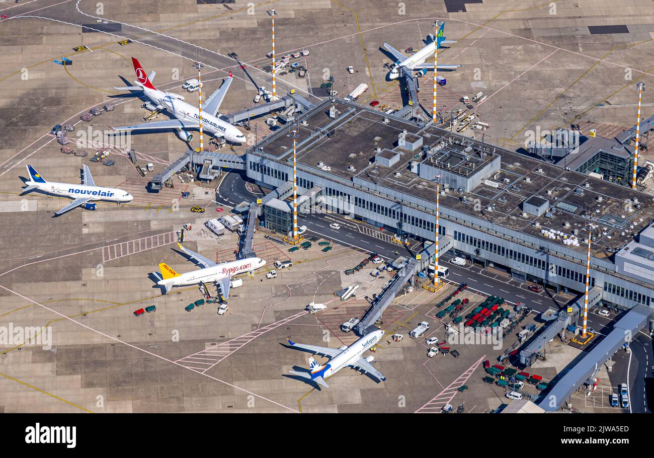 Flughafen Düsseldorf Check In Online www.alamy.de