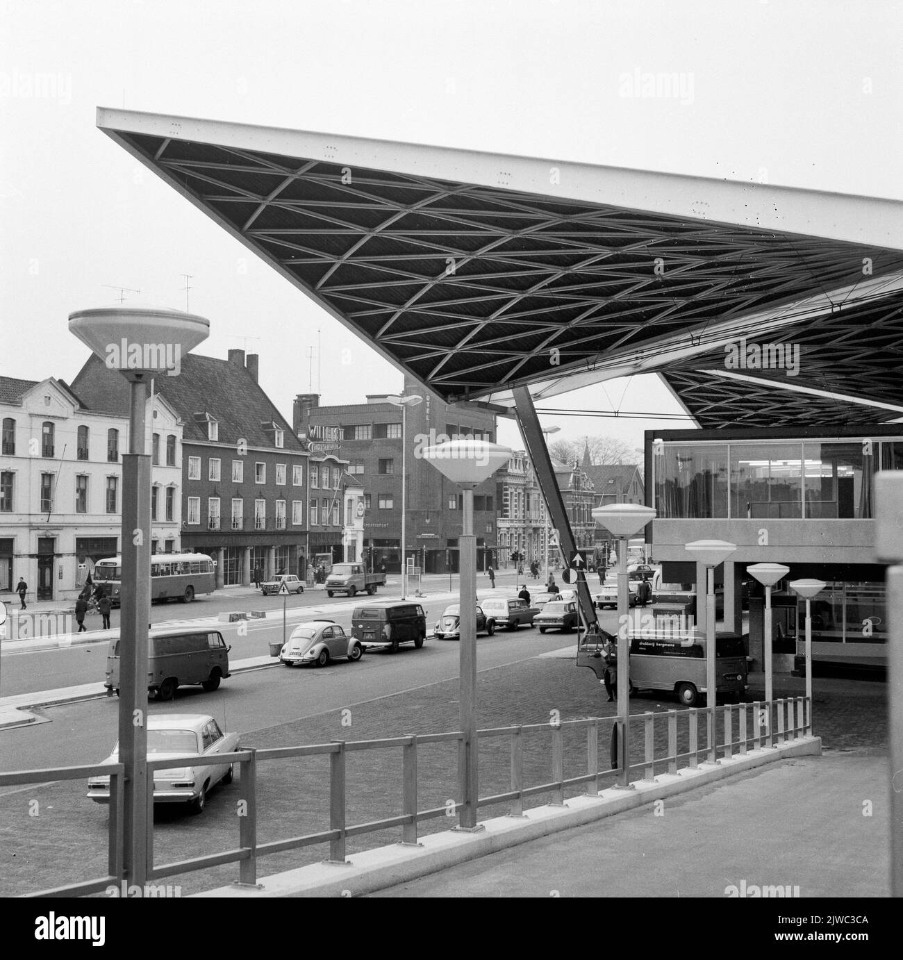 Blick auf einen Teil der N.S. Station Tilburg in Tilburg. Stockfoto