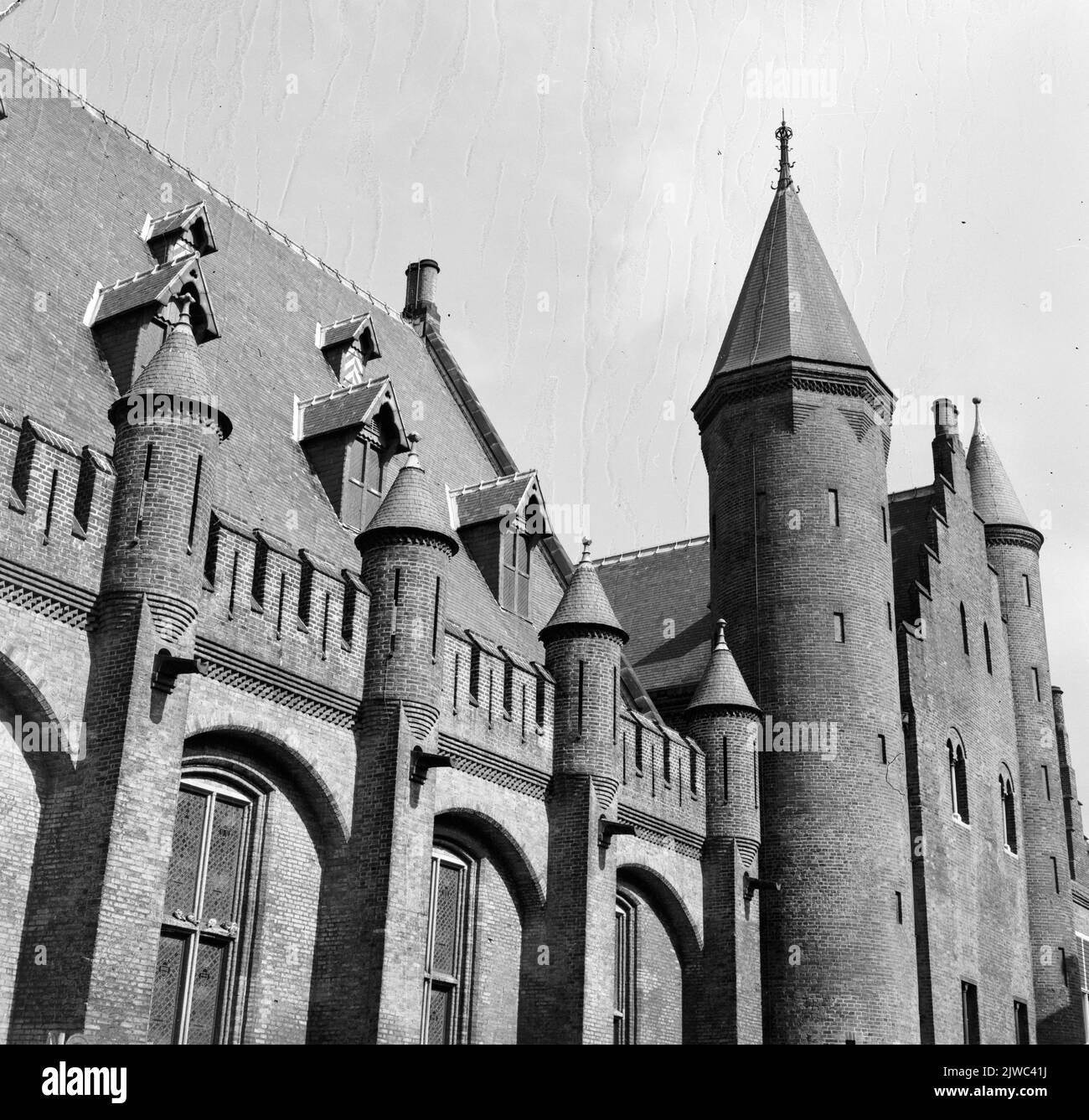 Blick auf einen Teil des Ridderzaals auf den Binnenhof in Den Haag. Stockfoto