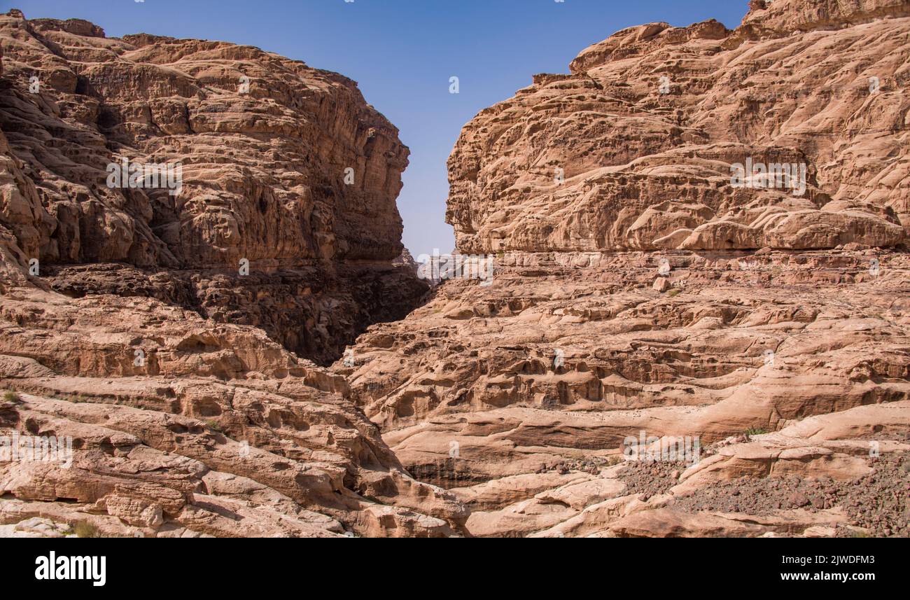 Felswand mit Gletschererosion Provinz Tabuk Saudi-Arabien Stockfoto