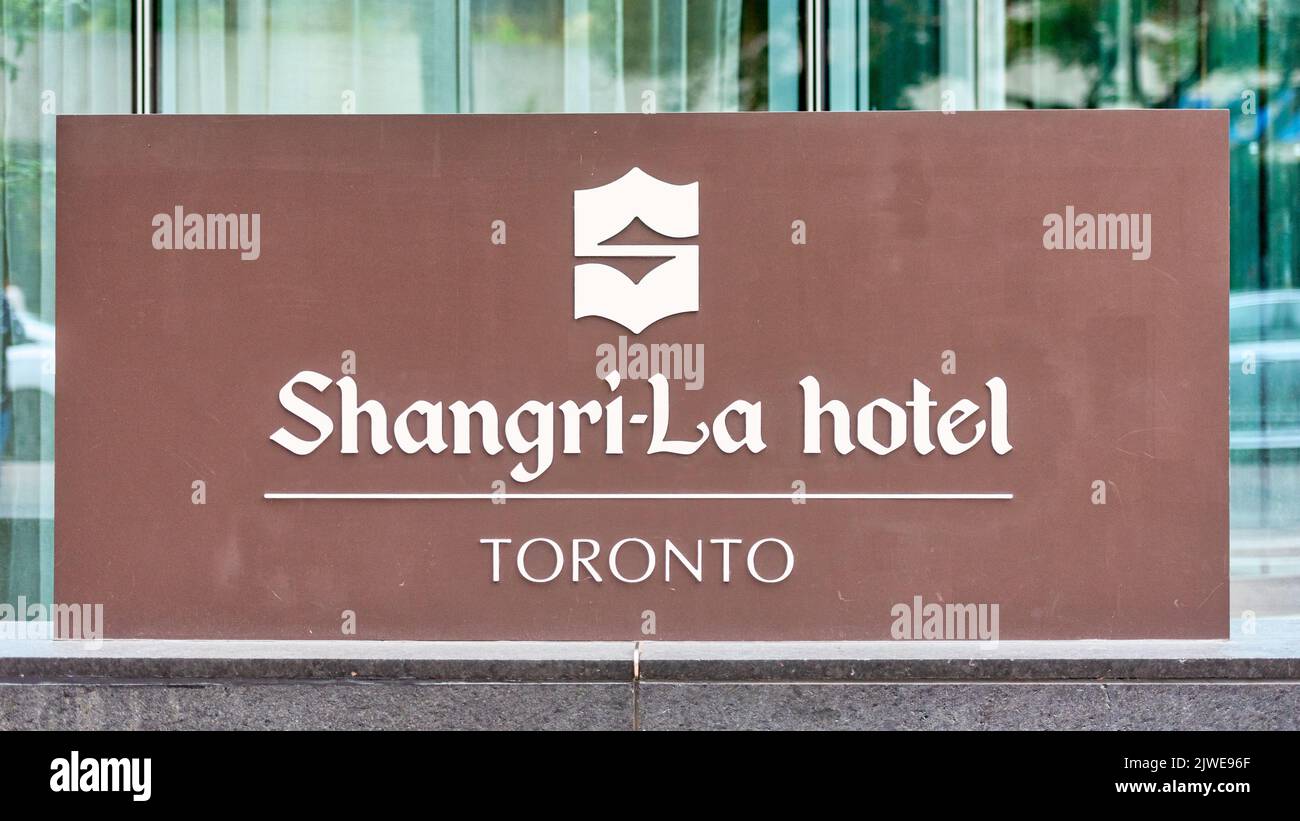 Eingangsschild des Shangri-La Hotel Toronto Stockfoto
