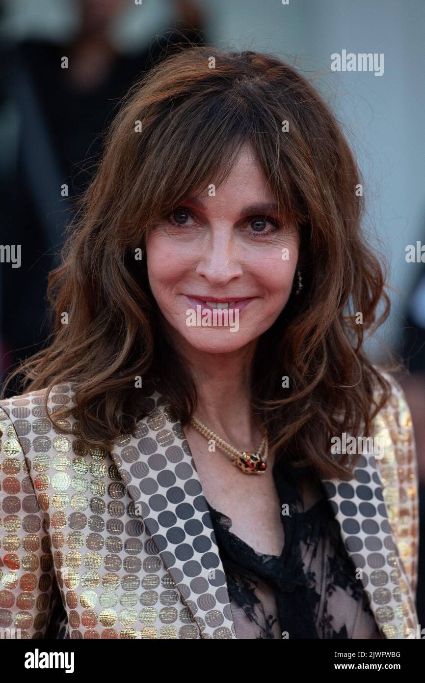 Anne Parillaud bei der Don't Worry Darling Premiere während der Internationalen Filmfestspiele Venedig 79. (Mostra) in Venedig, Italien am 05. September 2022. Foto von Aurore Marechal/ABACAPRESS.COM Stockfoto