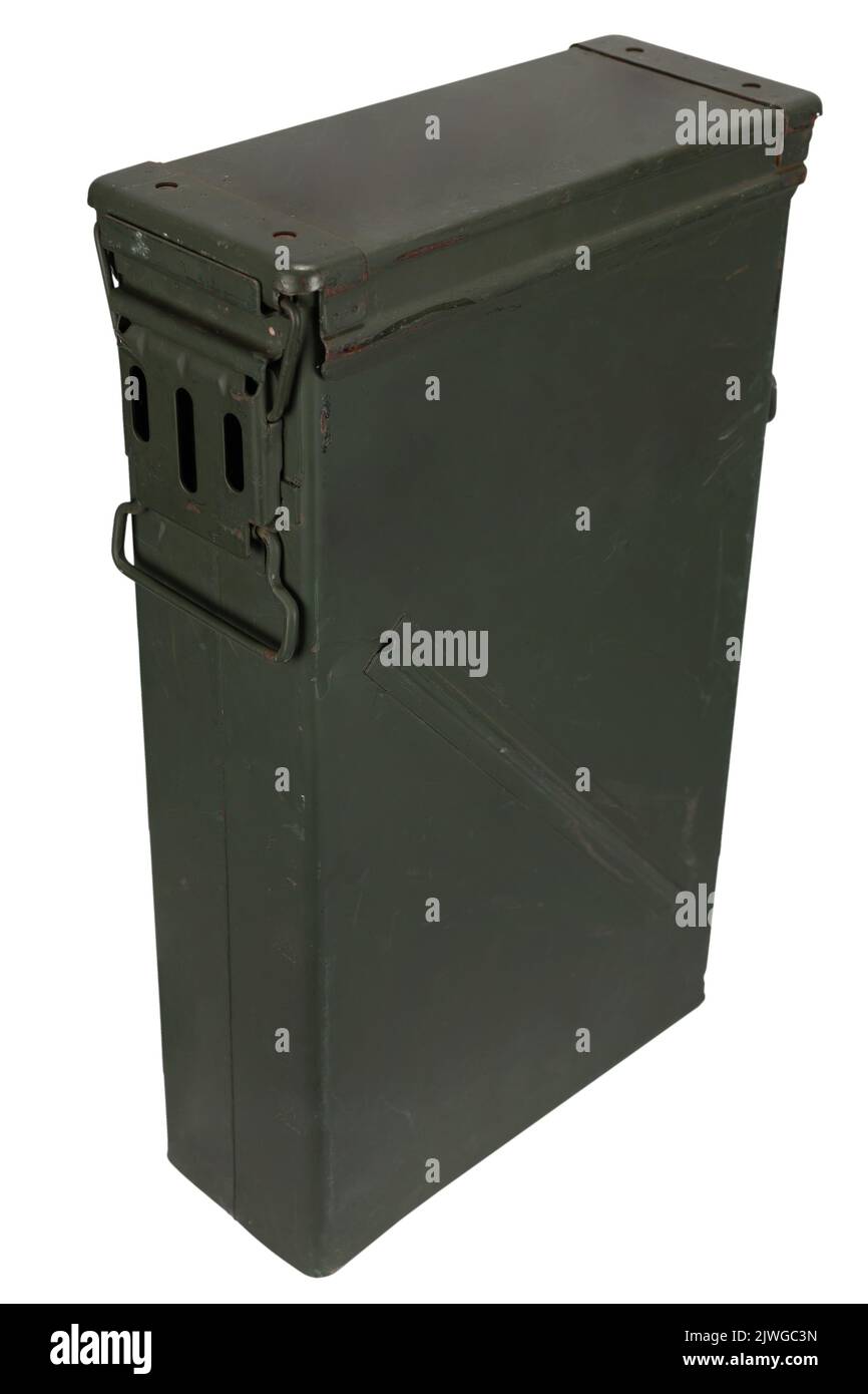 Ammo-Dose für 81mm Mörser-Kartidge isoliert auf weißem Hintergrund Stockfoto