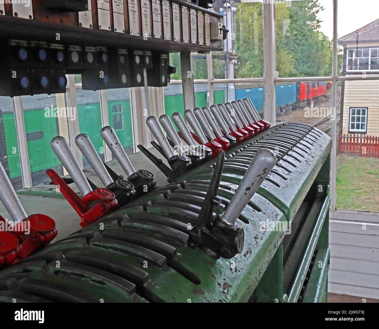 In einer Signalbox in Crewe, einer wichtigen Eisenbahnstadt und Anschlussstelle, Cheshire, England, UK, CW1 2DB Stockfoto