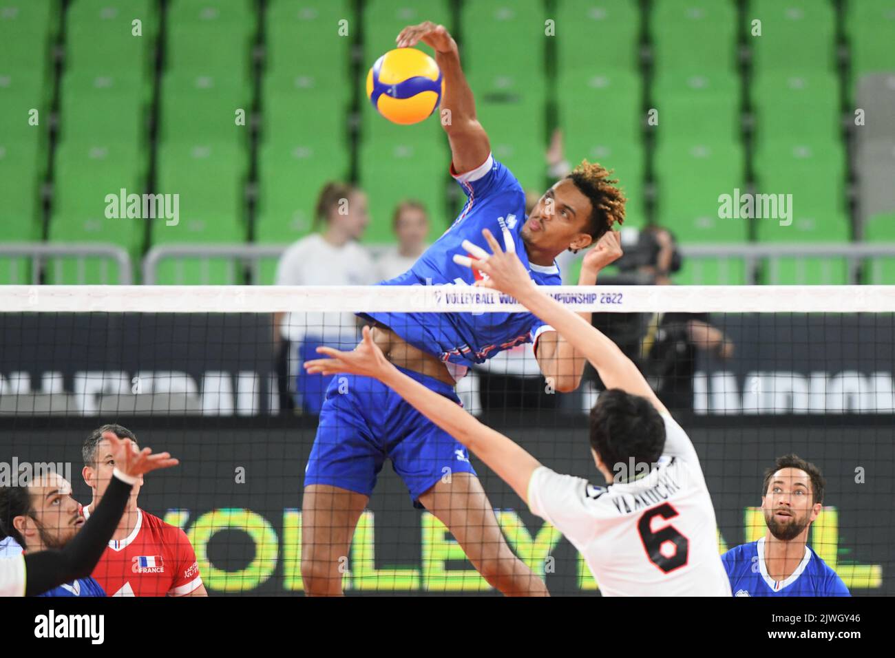 Barthélémy Chinenyeze (Frankreich), Akihiro Yamauchi (Japan). Volleyball-Weltmeisterschaft 2022. Achtelrunde Stockfoto