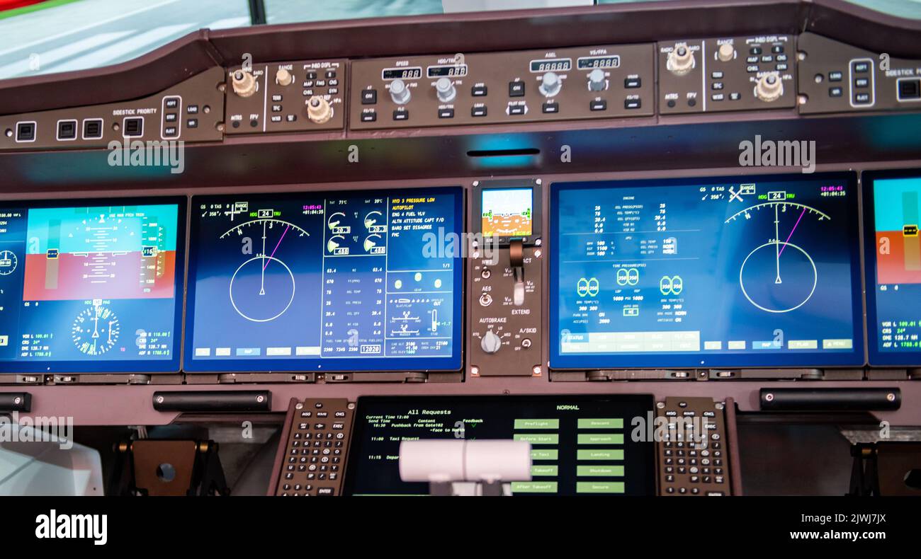 30. August 2019, Region Moskau, Russland. Das Cockpit des chinesischen Mittelstreckenflugzeugs Comac C919 Stockfoto