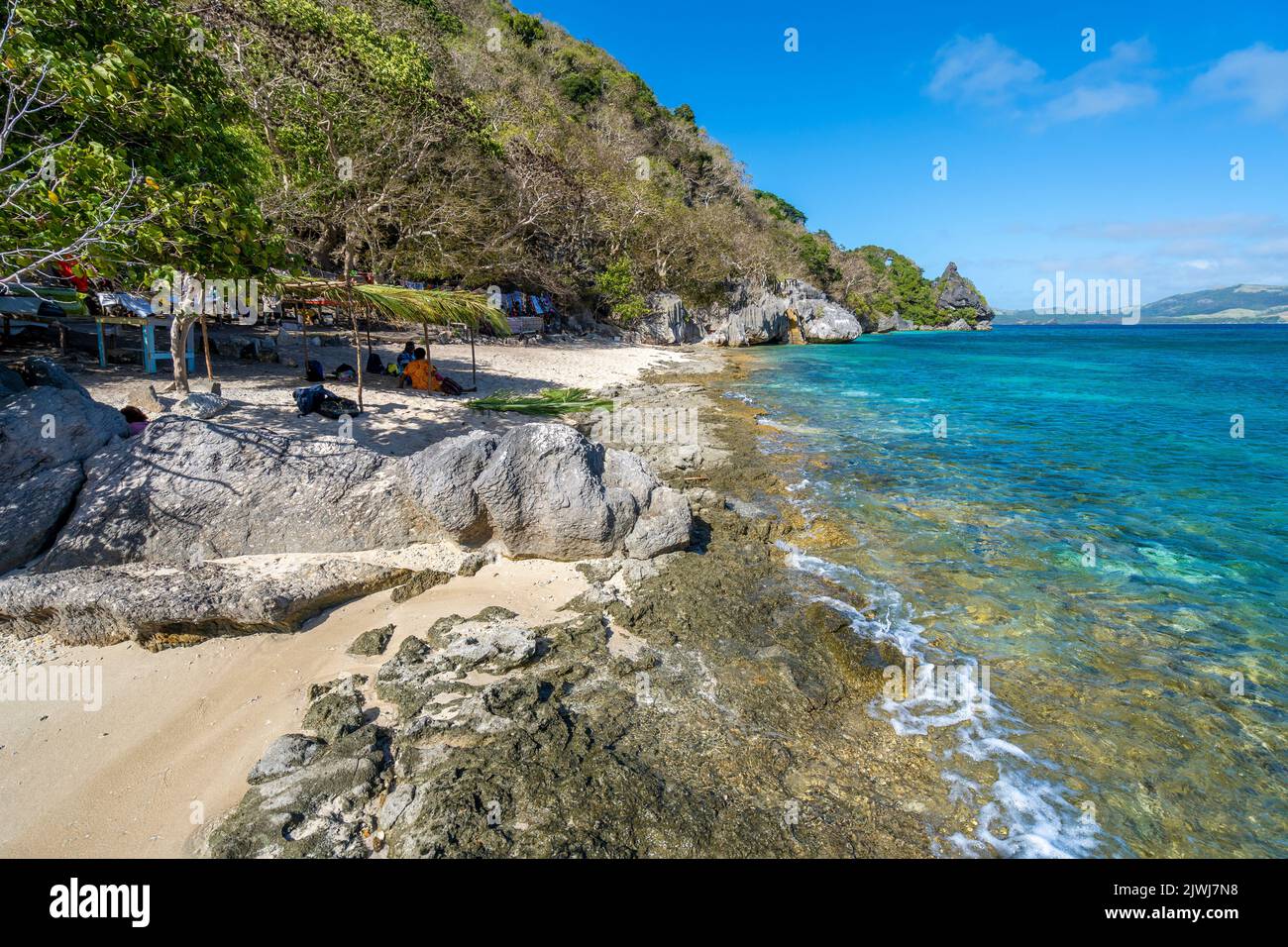 Strand in den Kalksteinhöhlen von Sawa-i-Lau, berühmt durch den Film Blue Lagoon. Sawailau Island Yasawa Group, Fidschi Stockfoto