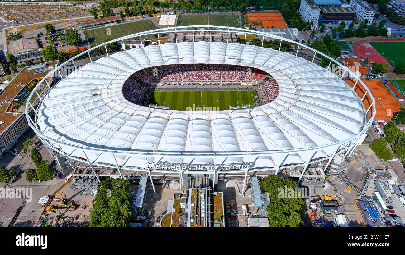 STUTTGART, 14. August 2022: Die Mercedes-Benz Arena ist ein Stadion in Stuttgart, Baden-Württemberg, in dem der deutsche Bundesligaverein VfB Stuttgart beheimatet ist. Stockfoto
