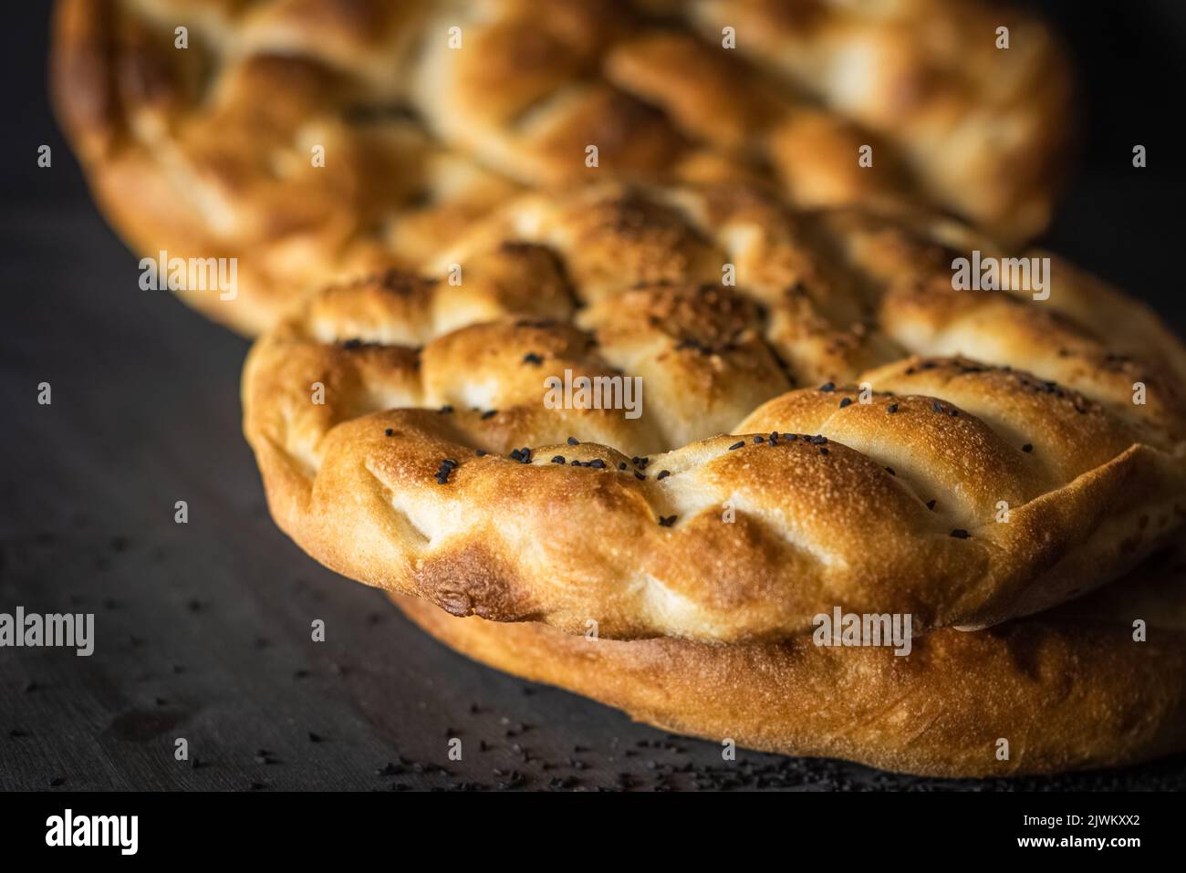 Ramadan Pita. Traditionelles Ramadan-Essen, bekannt als Pide. Ramadan Konzept und Hintergrund Stockfoto