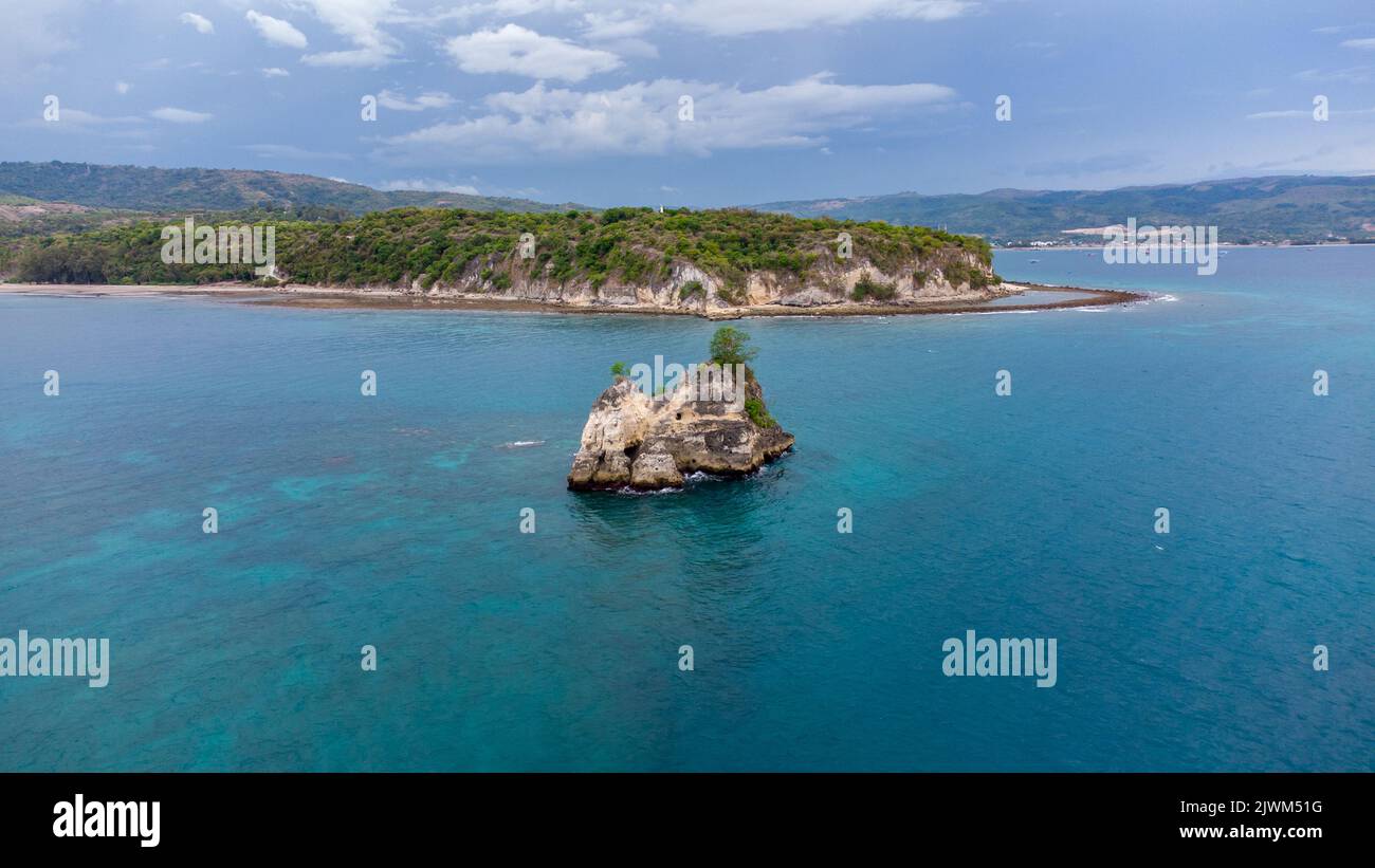 Die Aussicht vom Gipfel der Insel Amat Ramanyang. Provinz Aceh, Indonesien Stockfoto