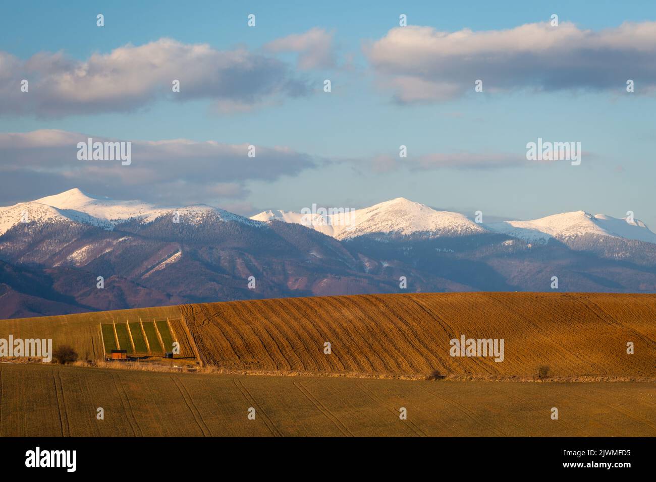 Ländliche Landschaft von turiec Region im Norden der Slowakei. Stockfoto