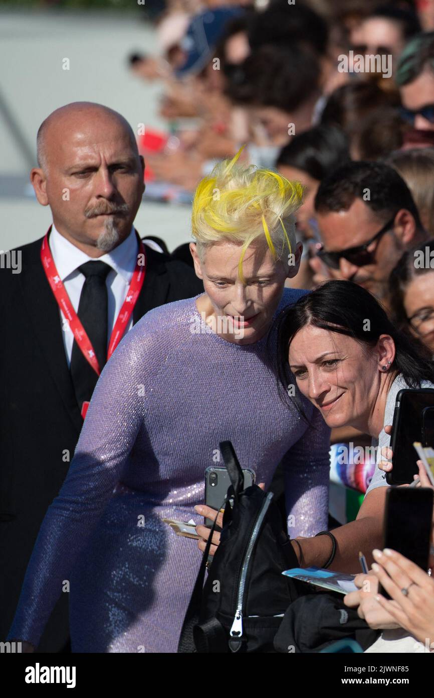 Tilda Swinton bei der Eternal Daughter Premiere und der On the Fringe Premiere während der Internationalen Filmfestspiele Venedig 79. (Mostra) in Venedig, Italien am 06. September 2022. Foto von Aurore Marechal/ABACAPRESS.COM Stockfoto