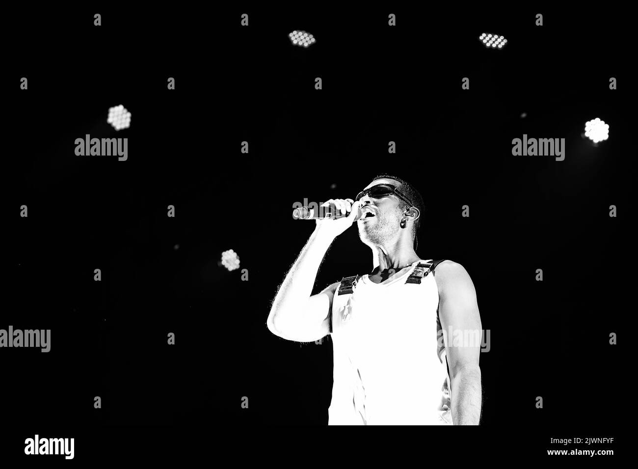 Vicenza Piazza dei Signori, VI, Italien - 3. September 2022: Live-Konzert des italienischen Sängers MAHMOOD Stockfoto