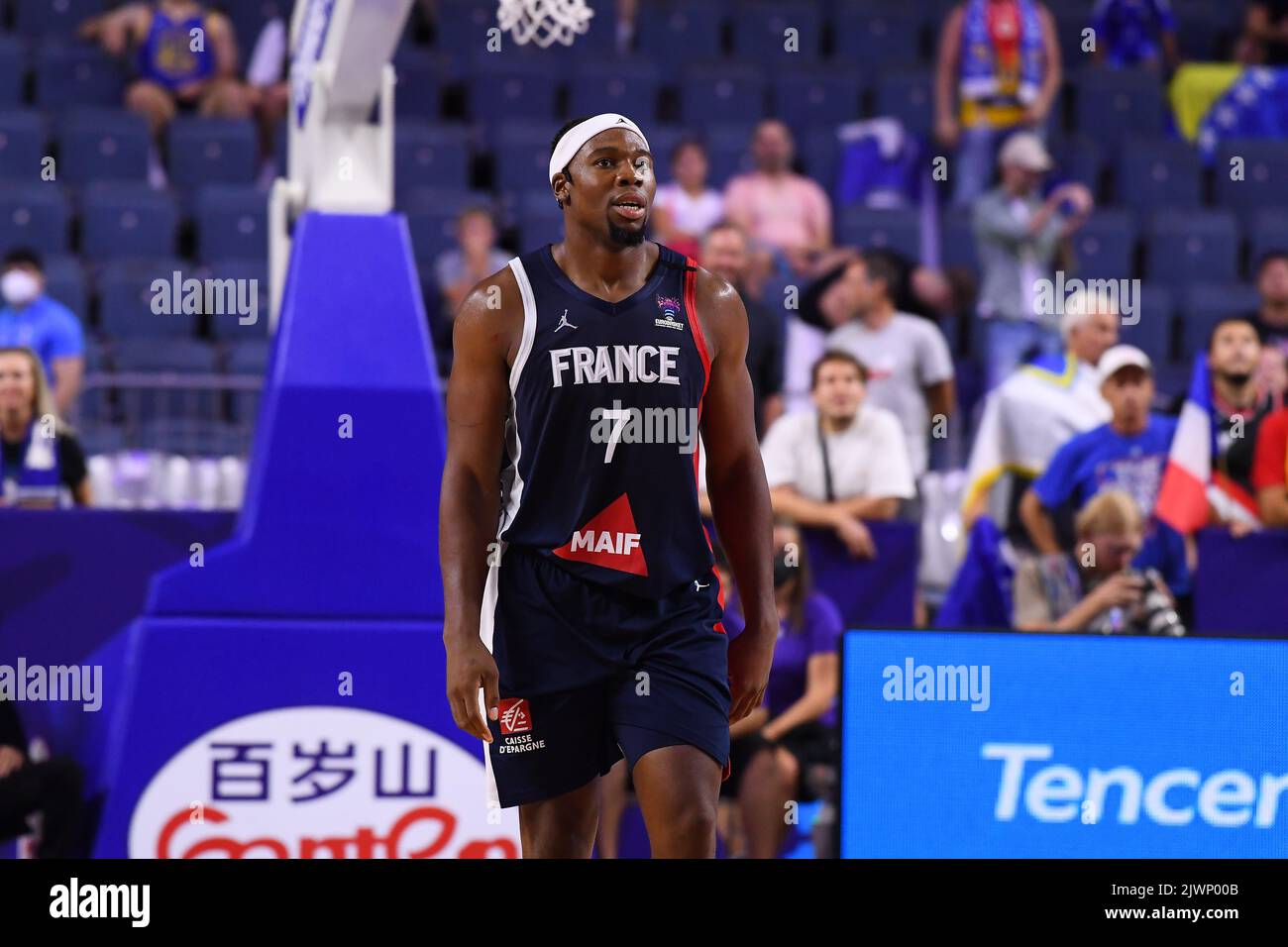 KÖLN, DEUTSCHLAND - 6. SEPTEMBER 2022: Guerschon Yabusele. Das Basketballspiel von Eurobasket 2022 Bosnien und Herzegowina gegen Frankreich Stockfoto