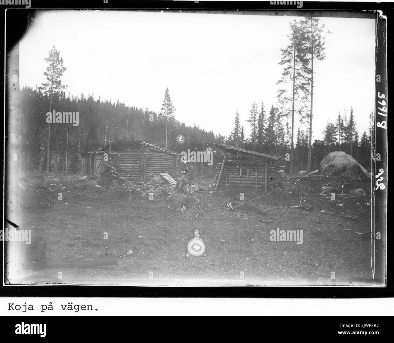 Hütte auf der Straße. Koja på vägen. Stockfoto