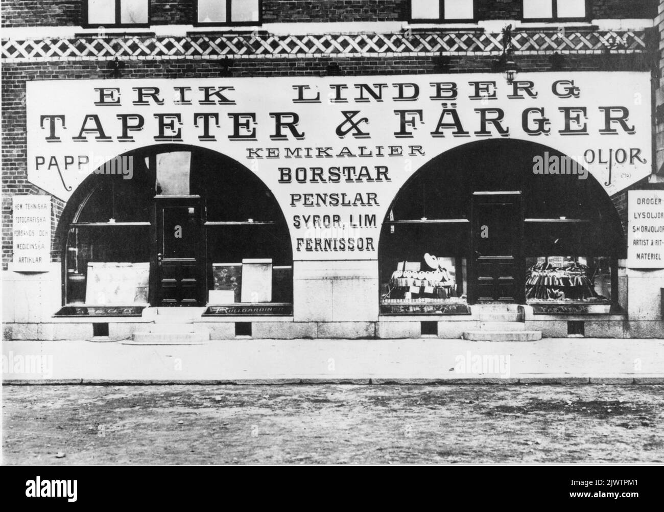 Lindbergs Farbhandel 1894. Außenansicht des Zentralplans. Lindbergs Färghandel 1894. Exteriör från Centralplan. Stockfoto