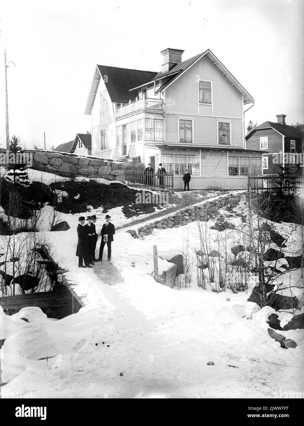 Großes Wohngebäude. Stort Bostadshus. Stockfoto