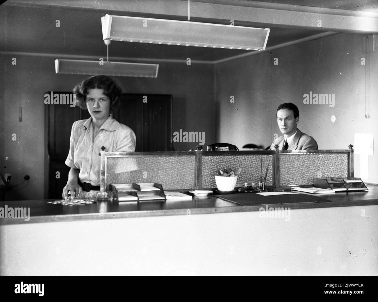 Kasse in einer Bank. Kassan i en Bank. Stockfoto