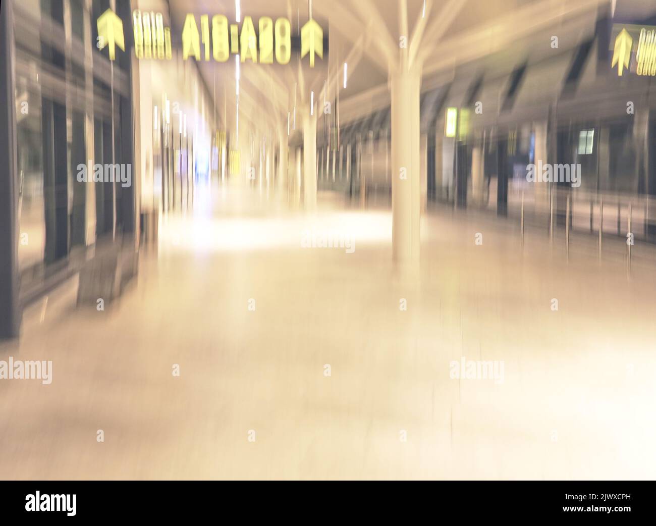 Das Flughafenterminal - abstrakter Hintergrund. Das Flughafenterminal - abstrakte architektonische Details. Stockfoto