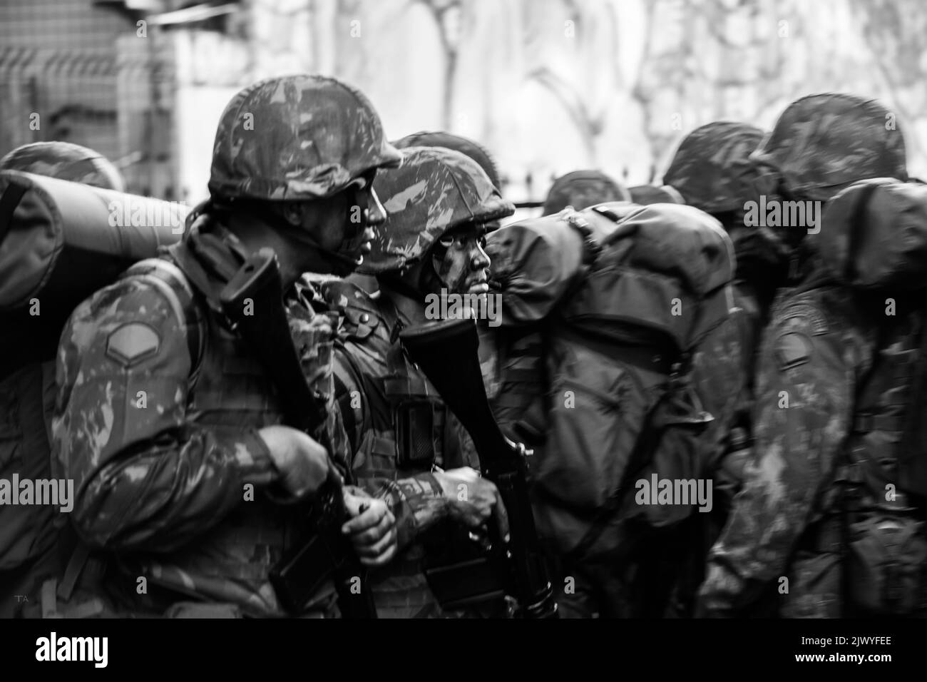 salvador, bahia, brasilien - 7. september 2016: Soldaten der brasilianischen Armee bei einer Militärparade zur Feier der Unabhängigkeit Brasiliens in der Stadt Salva Stockfoto
