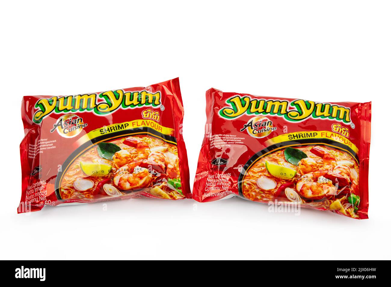 WETZLAR, DEUTSCHLAND 2022-07-25: Shrimp Yum Yum Asia Instant Noodles. Stockfoto