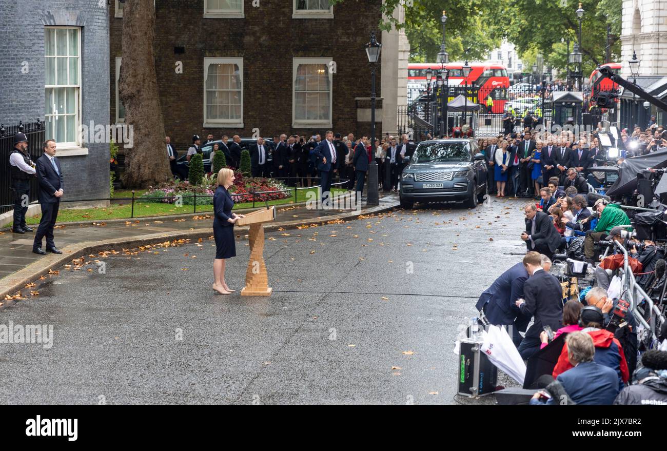 Bild zeigt liz truss und ehemann hugh o leary kommen zum ersten mal