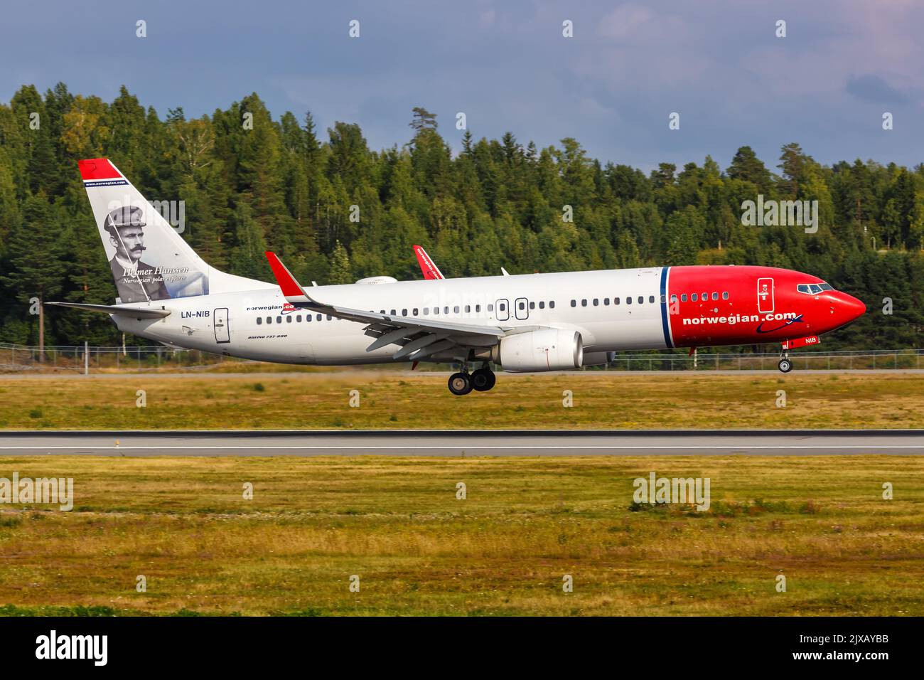 Oslo, Norwegen - 15. August 2022: Norwegisches Flugzeug der Boeing 737-800 am Flughafen Oslo (OSL) in Norwegen. Stockfoto