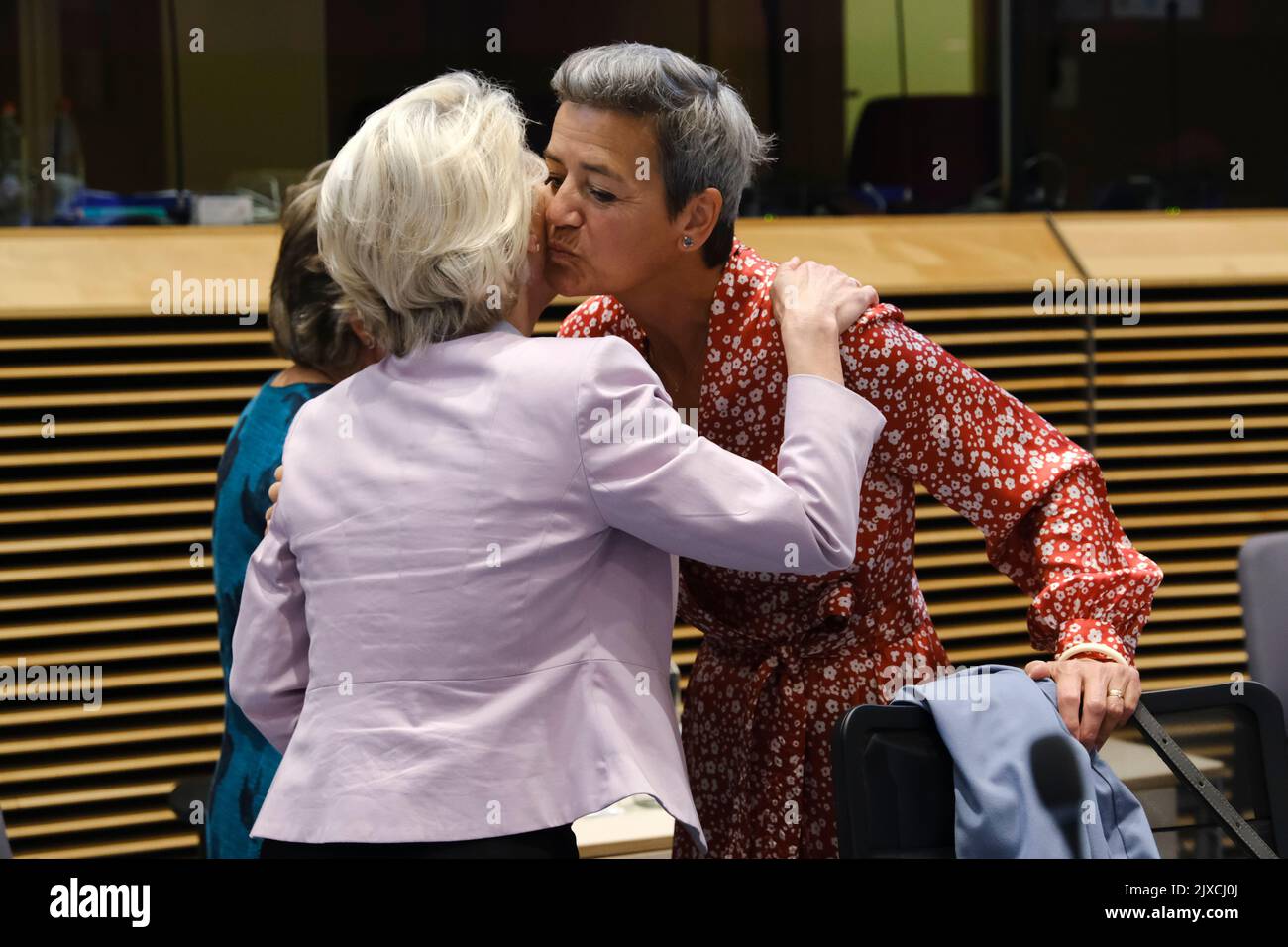 Brüssel, Belgien. 07. September 2022. Margrethe Vestager, EU-Kommissarin, zu Beginn eines wöchentlichen Treffens des Europäischen Kommissionskollegs am 7. September 2022 in Brüssel, Belgien. Kredit: ALEXANDROS MICHAILIDIS/Alamy Live Nachrichten Stockfoto