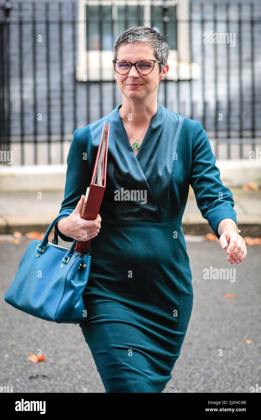 London, Großbritannien. 07. September 2022. Chloe Smith, MP, neuer Staatssekretär für Arbeit und Pensionen. Das neue Kabinett der Regierung unter Liz Truss trifft sich heute erstmals, später vor PMWS. Kredit: Imageplotter/Alamy Live Nachrichten Stockfoto