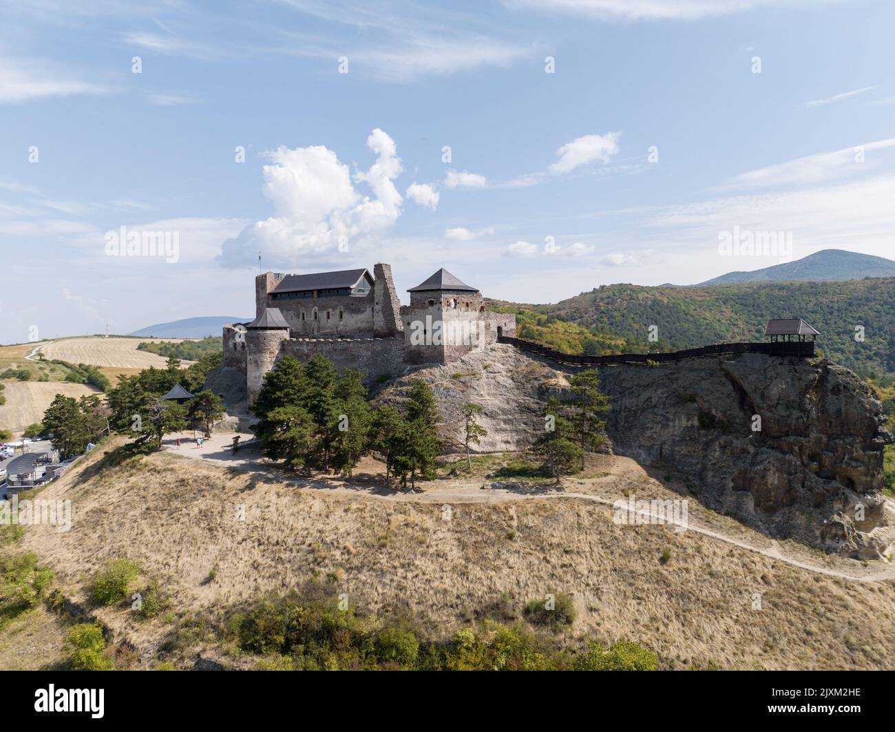 Luftaufnahme der Burg Boldogko in Ungarn Stockfoto