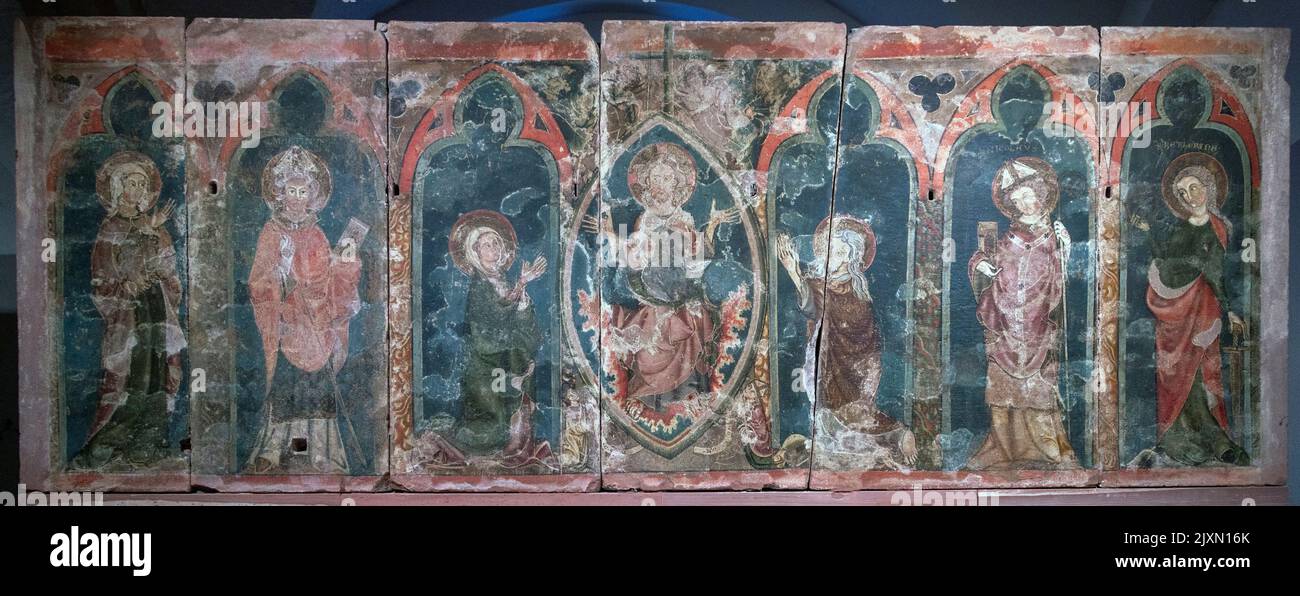 Altarbild mit dem Jüngsten Gericht, Mainzer Dom Deutschland, Schatzkammer, ursprünglich in Michaelskapelle, vor 1308, Tempura auf Sandstein. Stockfoto