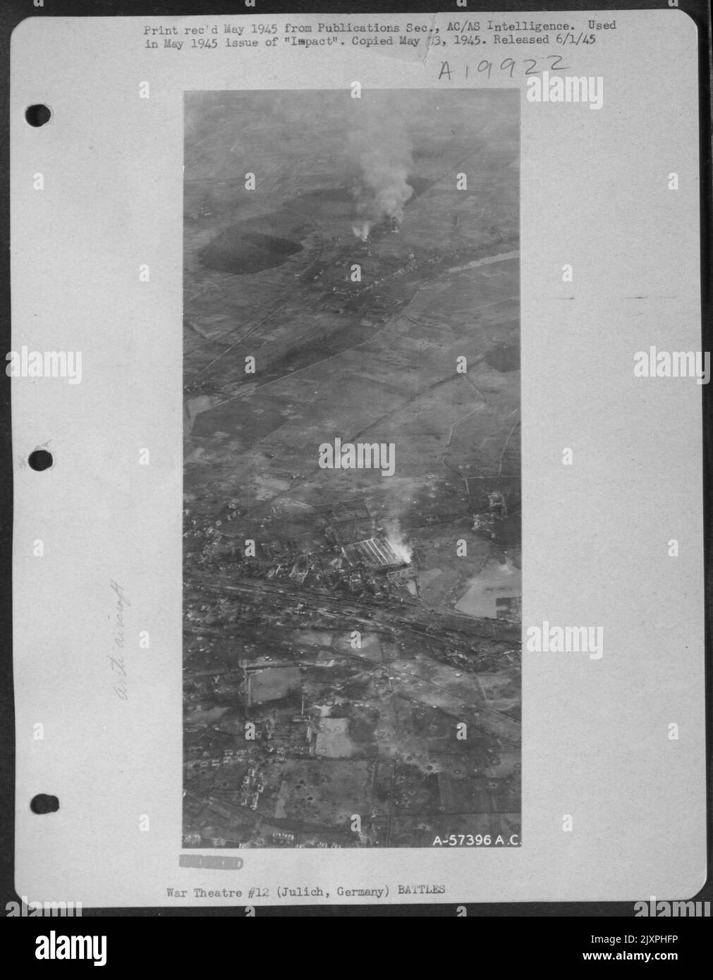 Rauchen Unter Uns Artillerietfeuer, NaziStadt Julich, Deutschland