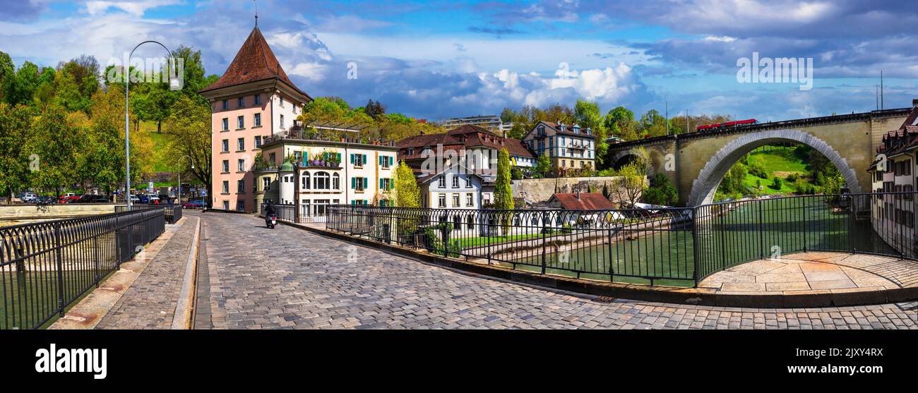 Bern Hauptstadt der Schweiz. Schweizer Reisen und Sehenswürdigkeiten .romantische Brücken und Kanäle der Altstadt Stockfoto