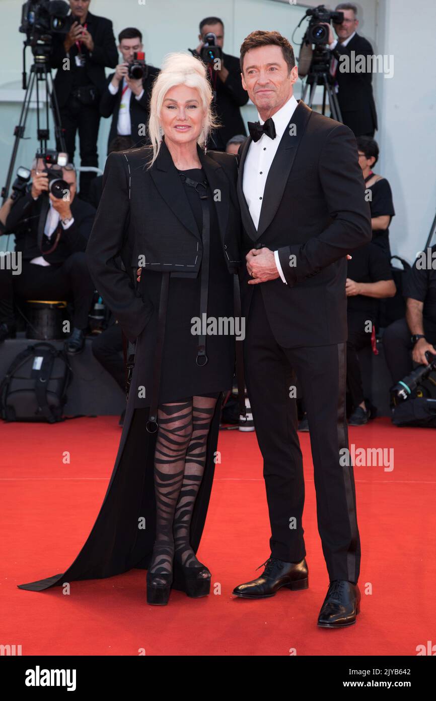 Venedig, Italien. 07. September 2022. VENEDIG, ITALIEN. 7. September 2022: Hugh Jackman & Deborra-Lee Furness bei der Son-Premiere auf den Internationalen Filmfestspielen von Venedig 79.. Picture: Kristina Afanasyeva/Featureflash Credit: Paul Smith/Alamy Live News Stockfoto