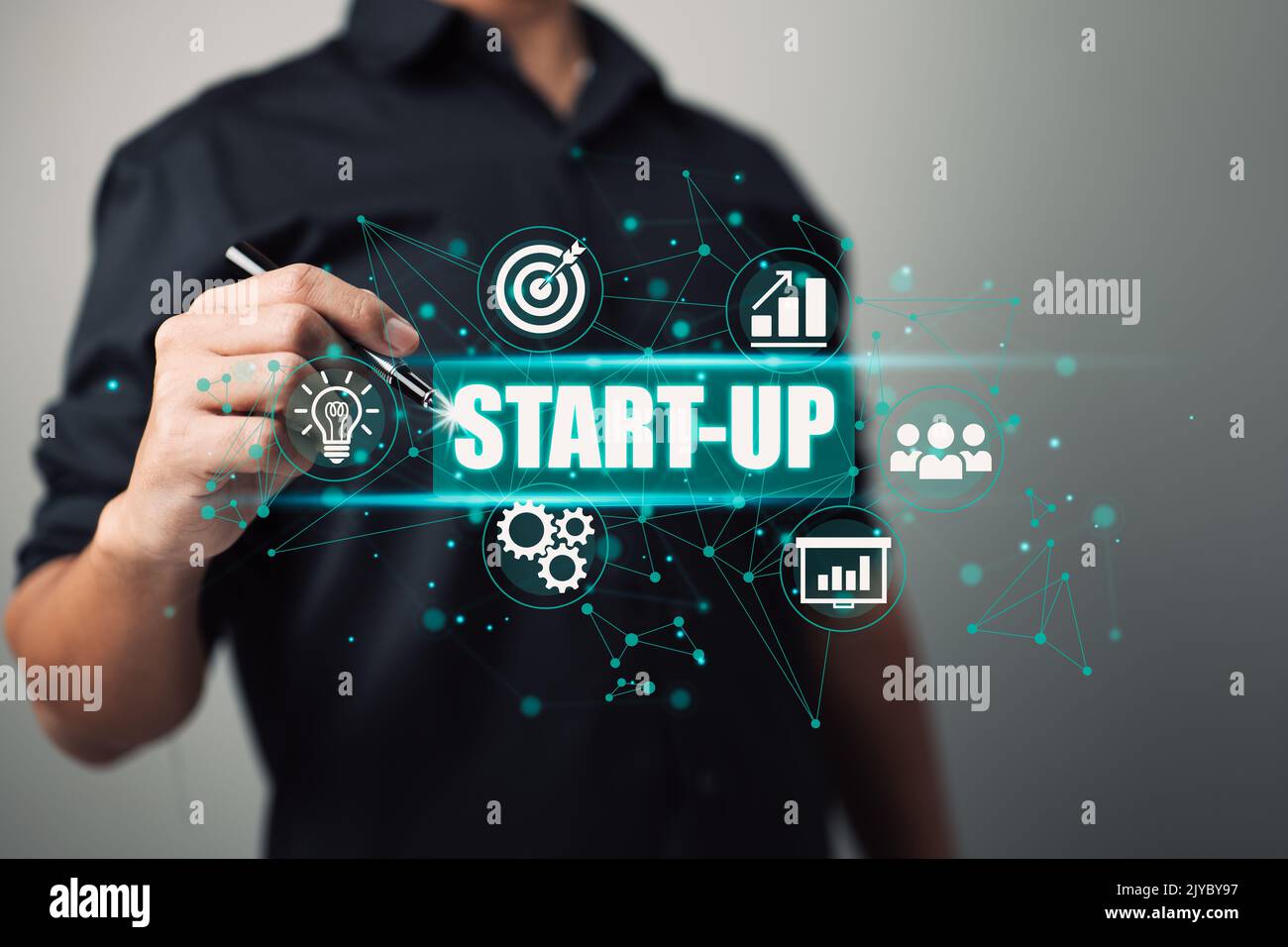 Das Konzept von Business, Technologie, Internet und Netzwerken. Crowdfunding investiert Risikogeld für Start-up. Unternehmertum. Stockfoto