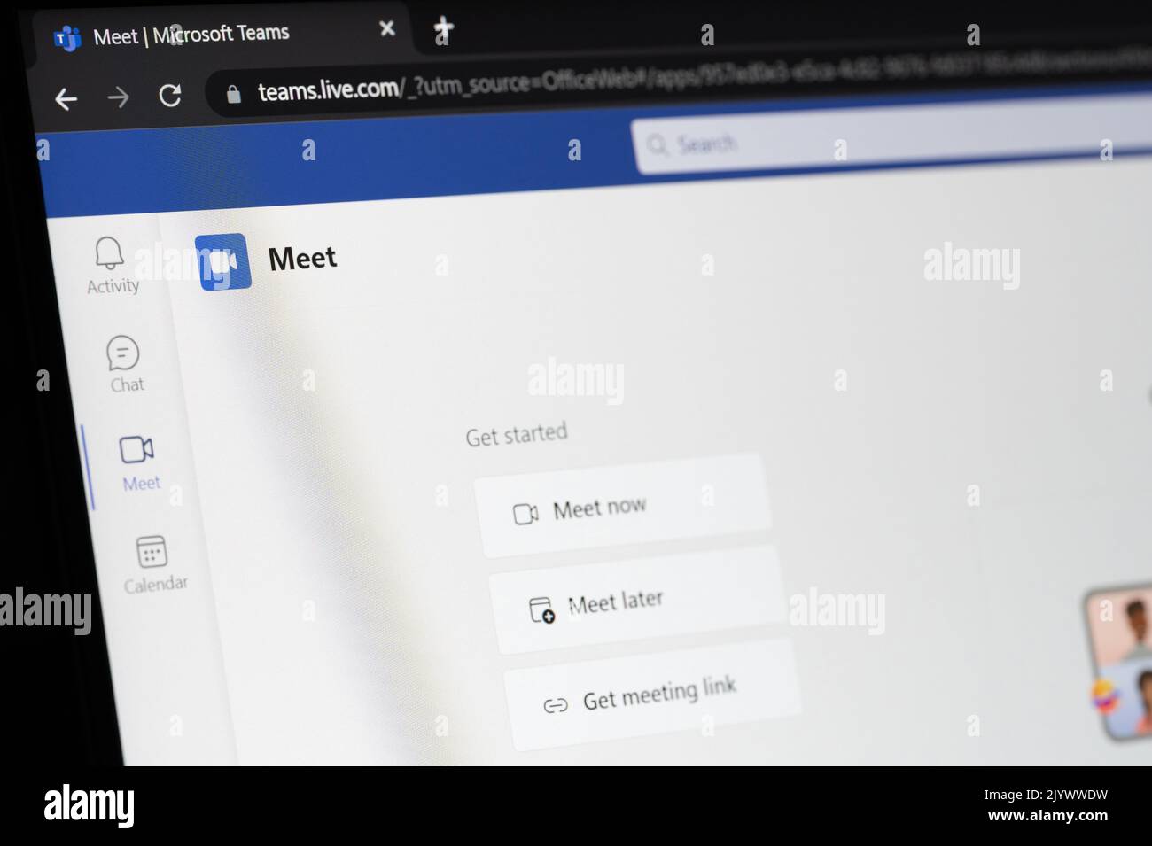 New york, USA - 1. september 2022: Erstellen Neeting in Microsoft Team App auf Laptop-Bildschirm Makro Nahaufnahme Hintergrund Stockfoto