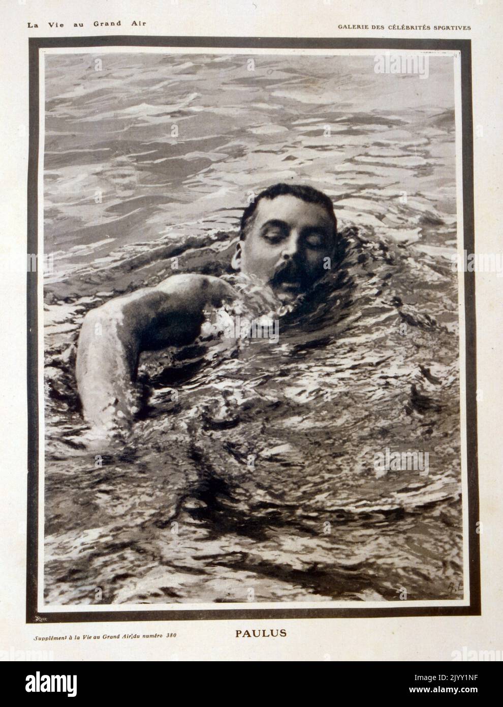Emile Paulus, (1862 - 1938), französischer Schwimmer, der 1905 als erster Schwimmer die seine durch Paris schwimmt. Stockfoto