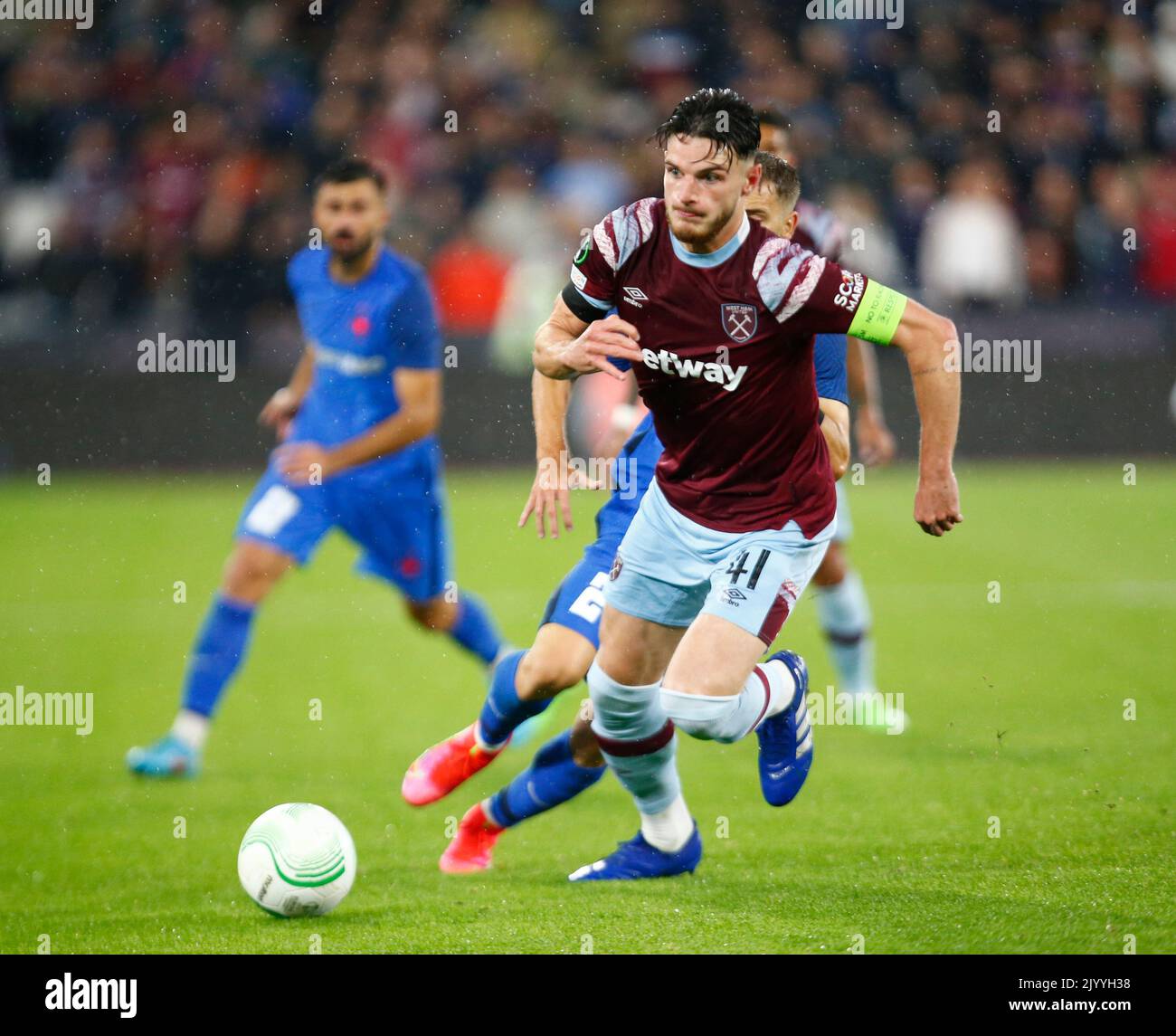 London, Großbritannien. 01.. Februar 2018. Declan Rices von West Ham United beim Fußballspiel der UEFA Europa Conference League Gruppe B zwischen West Ham United und dem Fotbal Club FCSB im London Stadium in London, Großbritannien, am 08.. September 2022. Quelle: Action Foto Sport/Alamy Live News Stockfoto