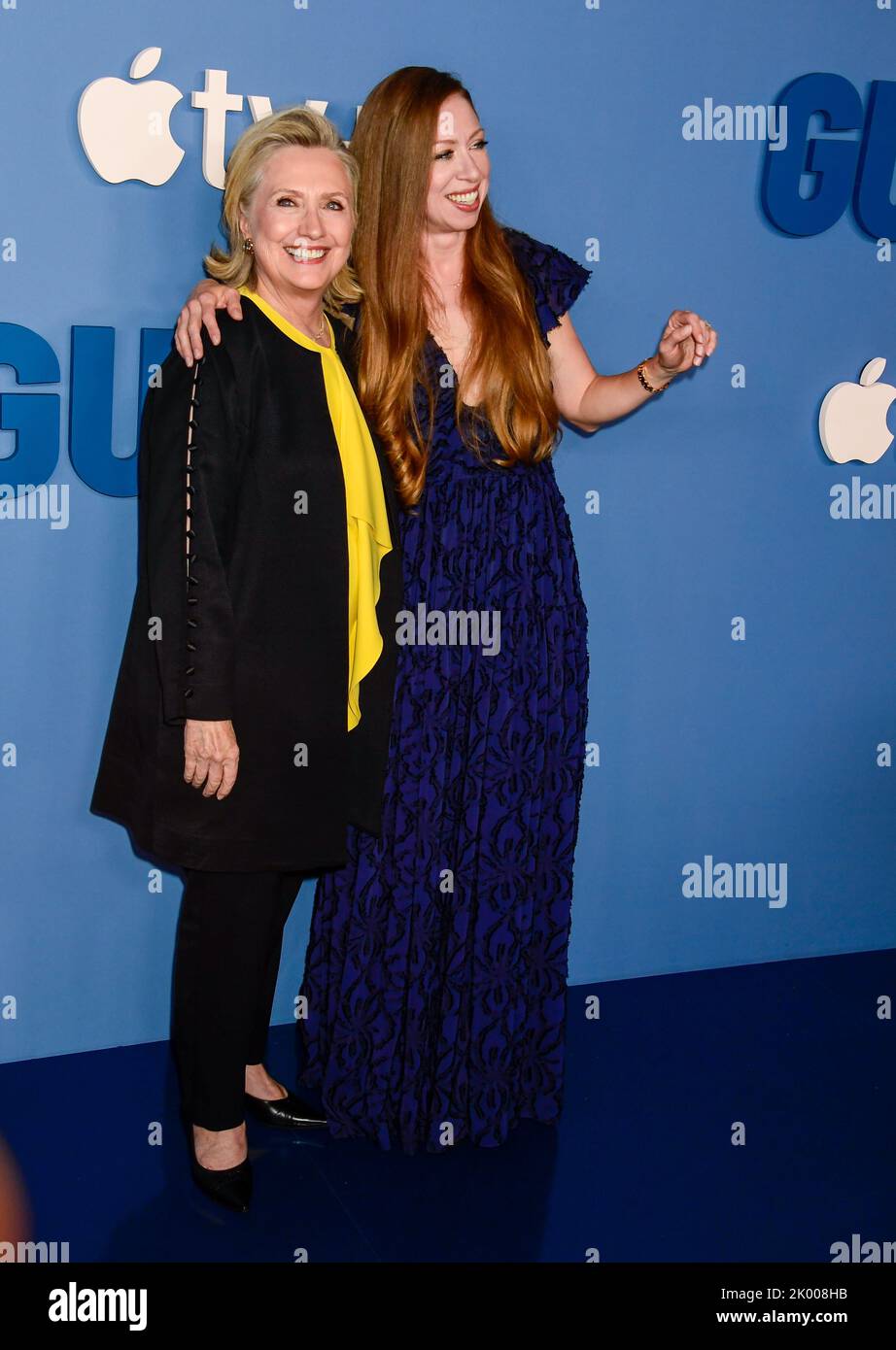 8. September 2022, New York City Hillary Clinton, Chelsea Clinton kommt zur APPLE TV Docu-Serie Premiere von GUTSY, die am Donnerstag, 8. September 2022, im Times Center Theatre in New York City stattfand. Foto von Jennifer Graylock-Alamy Stockfoto