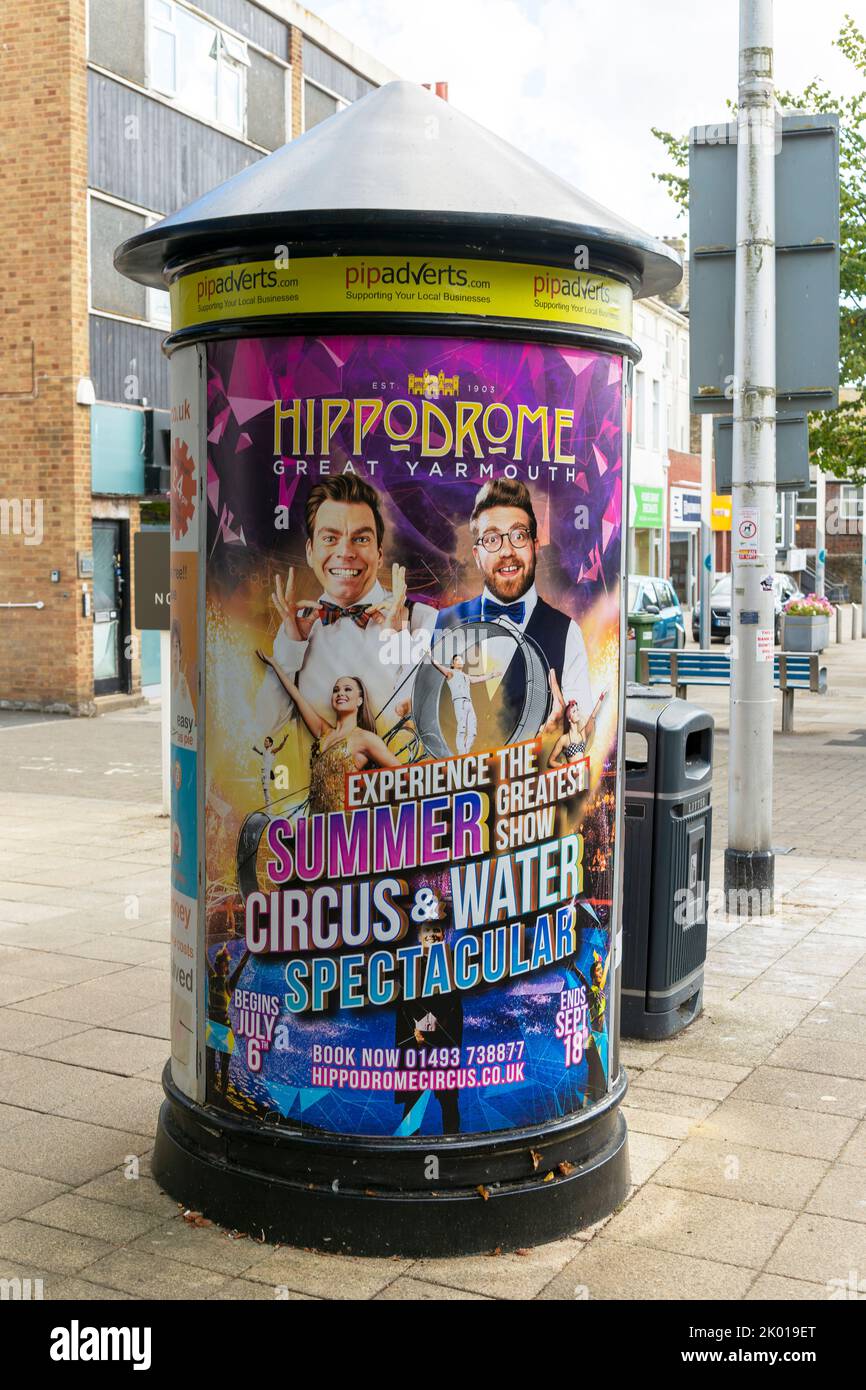 Werbebollard für Zirkusvorführungen im Hippodrome Theater, Great Yarmouth, Lowestoft, Suffolk, England, VEREINIGTES KÖNIGREICH Stockfoto