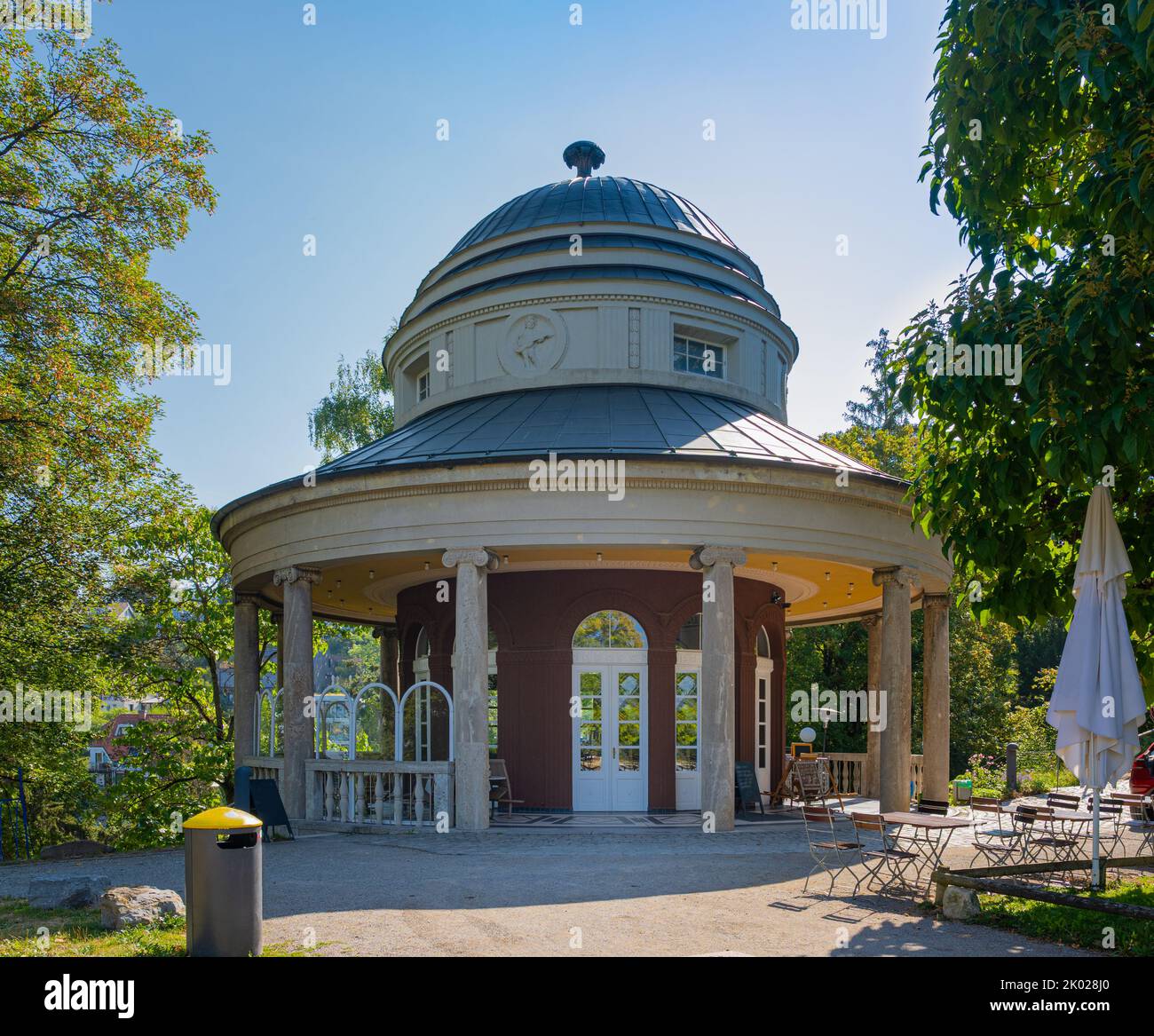 Teehaus-Pavillon im Rokoko-Stil im Weissenburgpark Stuttgart. Baden-Württemberg, Deutschland, Europa Stockfoto