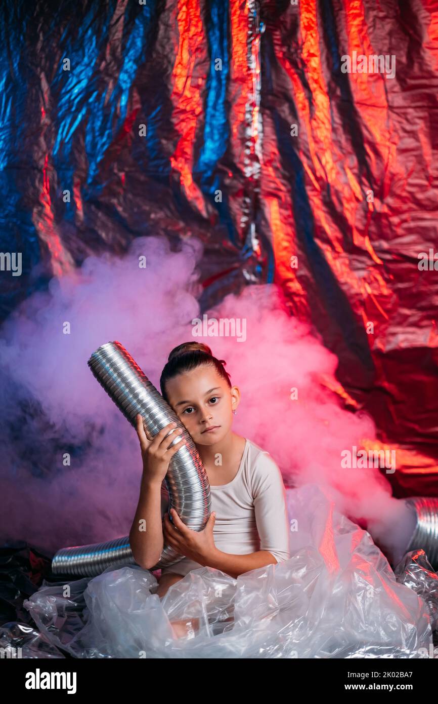 Luftverschmutzung speichern Natur deprimiert Mädchen Rauch Stockfoto