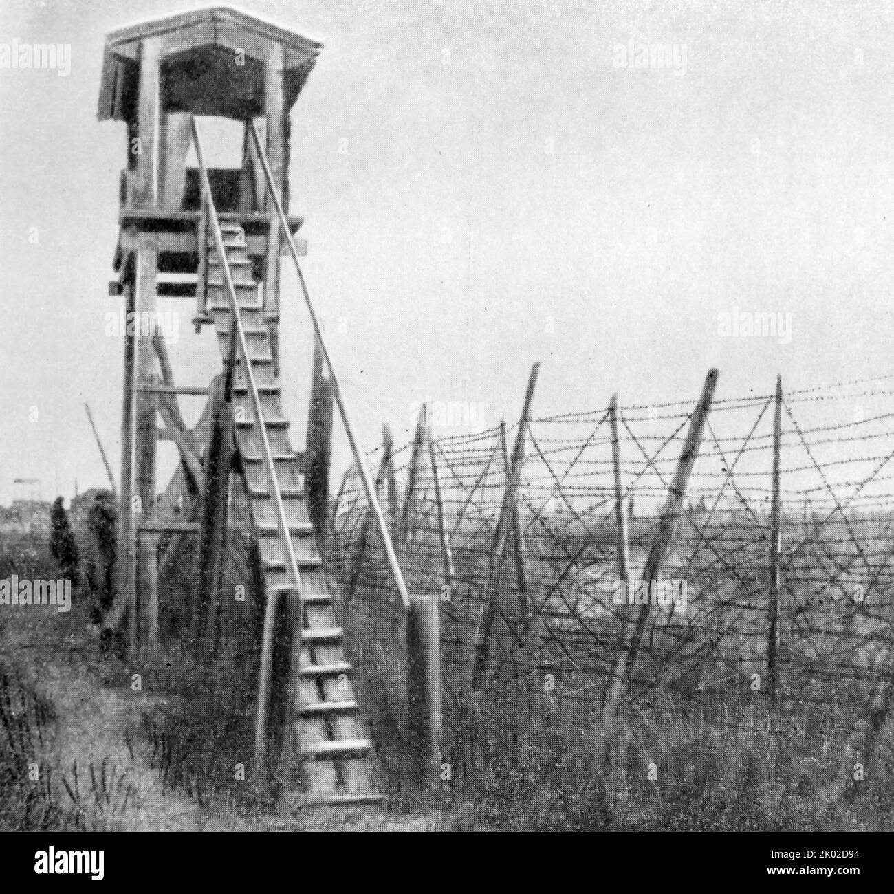 Todeslager, das von den anglo-amerikanischen Interventionisten auf der Insel Mudyug errichtet wurde. 1918. Stockfoto