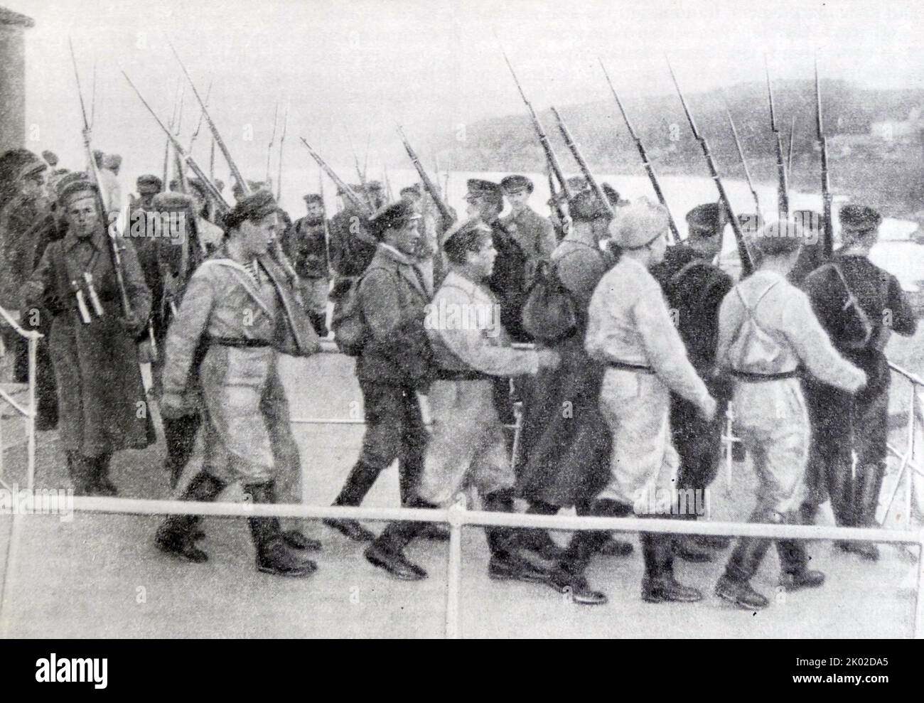 Die Marineinfanteristen der Volschskaja Militärflotte landen in der Nähe von Kasan. September 1918. &#13;&#10; Stockfoto