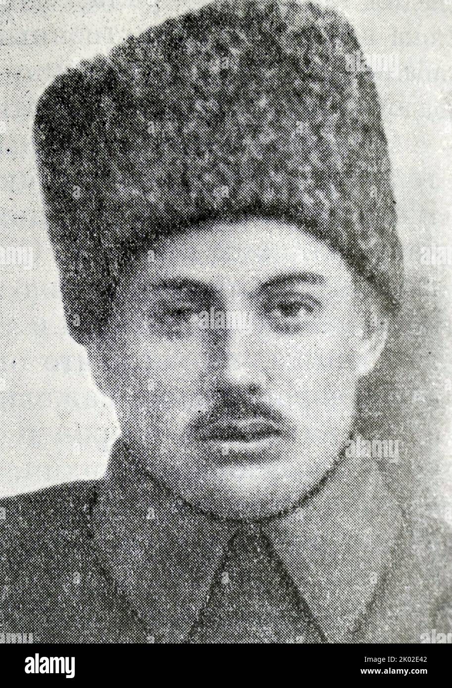 EFIM Mefod'evich Mamontov (1888 - 1922). Einer der Führer des russischen Bürgerkrieges, Partisanenbewegung im Altai in den Jahren 1918-19. Im Oktober 1919 wurde er zum Kommandeur einer Partisanenarmee Westsibiriens gewählt. Diese Armee beteiligte sich an der Zerstörung der Koltschak-Truppen und koordinierte ihre Aktionen mit der Roten Armee. Nach dem Ende des Bürgerkrieges im Altai wurde Mamontow zum stellvertretenden Infanterieinspektor der Fünften Armee ernannt. Er wurde von Kulaken getötet. Stockfoto