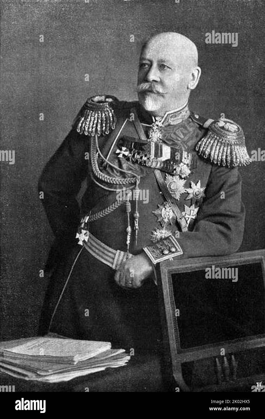 Wladimir Alexandrowitsch Suchomlinow (1848 - 1926) der russische General der kaiserlichen russischen Armee, der von 1908 bis 1909 als Generalstabschef und von 1909 bis 1915 als Kriegsminister fungierte. Suchomlinow wurde wegen Hochverrats, Korruption und Machtmissbrauch angeklagt Stockfoto