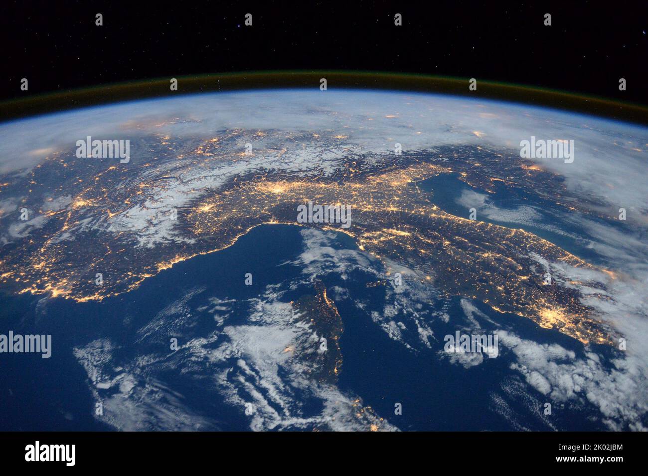 Stromverbrauch in Norditalien aus dem All Stockfoto