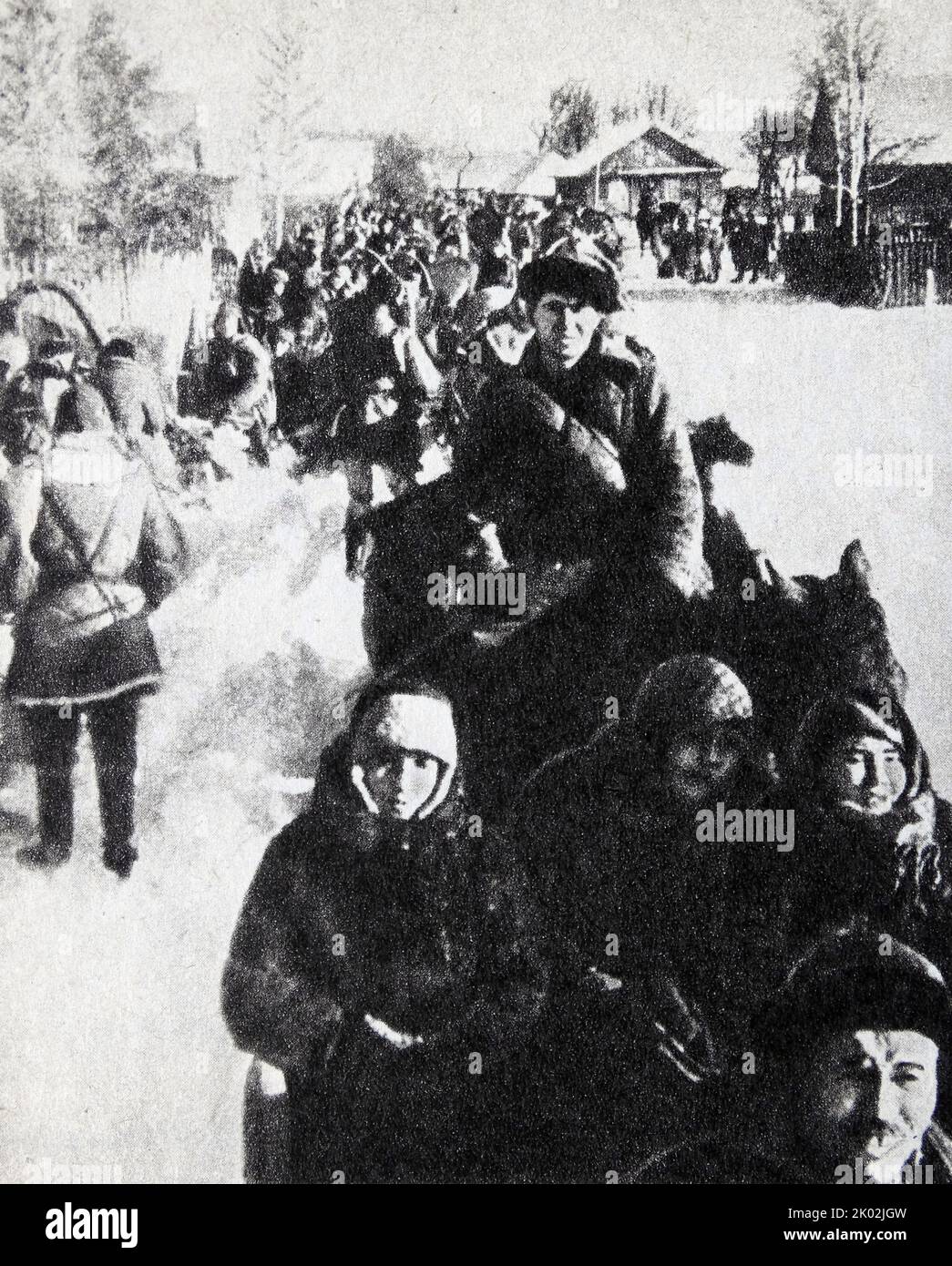 In einem Dorf, das von russischen Partisanen befreit wurde. 1942 Stockfoto