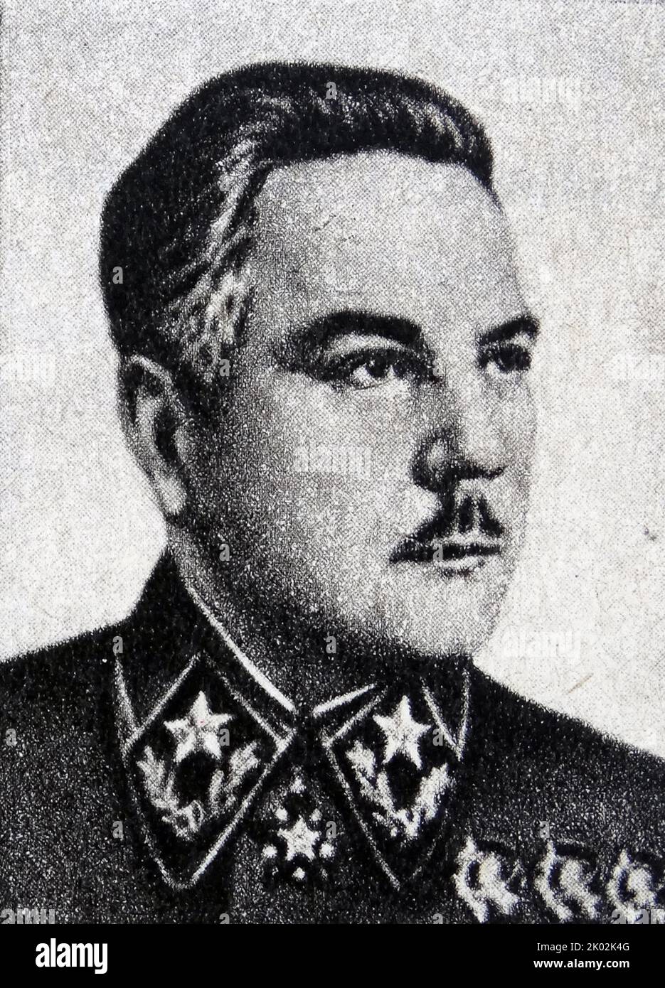 Kliment Woroschilow (1881-1969), sowjetischer Offizier und Politiker während der Stalin-zeit. Er war einer der fünf ursprünglichen Marschälle der Sowjetunion (den höchsten militärischen Rang der Sowjetunion), zusammen mit dem Chef des Generalstabs der Roten Armee Alexander Jegorow und drei ranghohe Kommandeure, Vasily Blyukher, Semyon Budyonny, und Michail Tuchatschewski. Stockfoto
