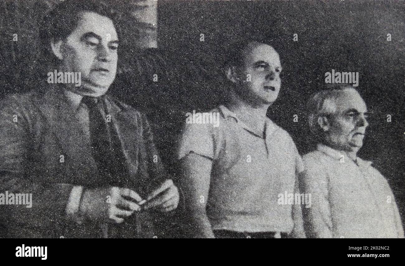 Georgij Dimitrov, Maurice Thorez und Wilhelm Pieck auf dem Kongress der Komintern 7.. Stockfoto